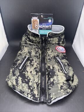 LuvGear Cold Alert Dog Vest Jacket Medium Camo Puffer Jacket Zip Pet Apparel
